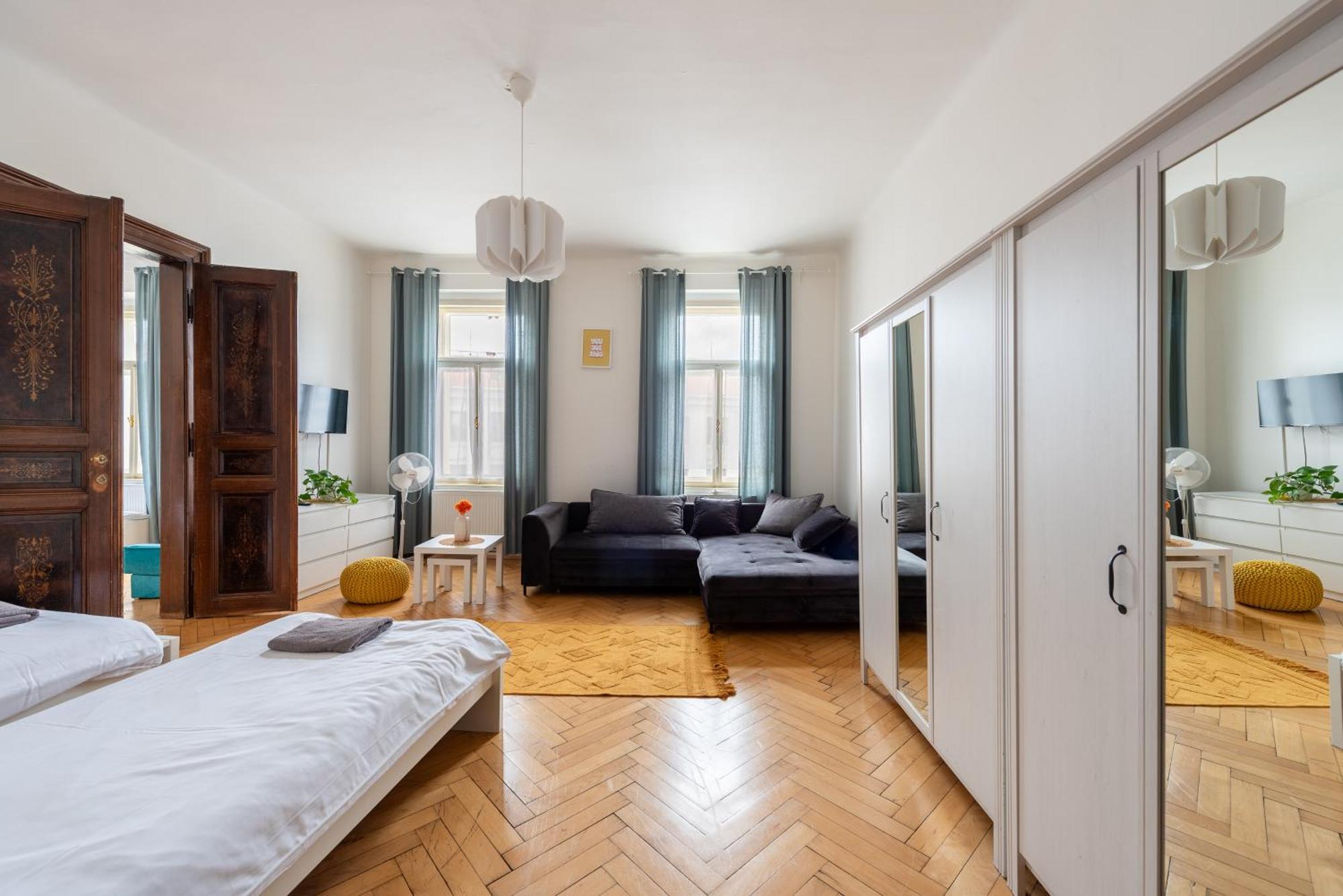Residence Tesnov Apartment Prága Kültér fotó