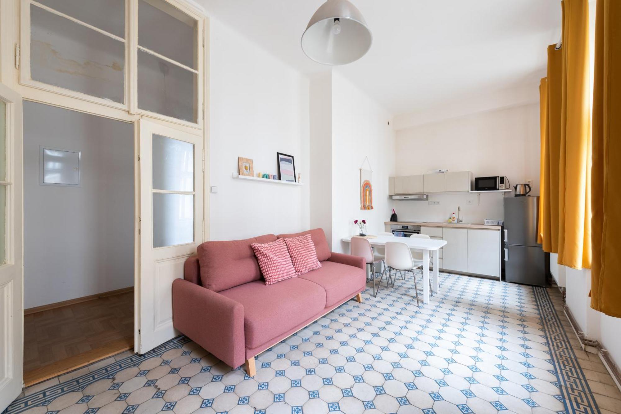 Residence Tesnov Apartment Prága Kültér fotó