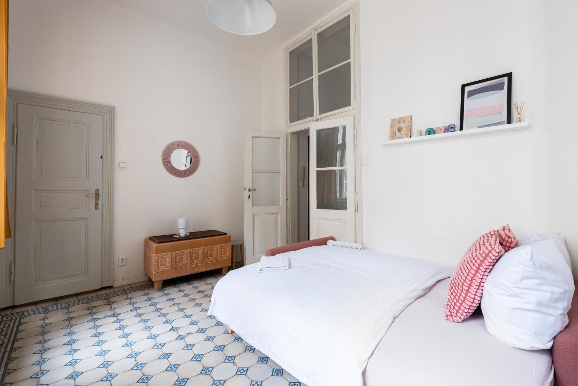 Residence Tesnov Apartment Prága Kültér fotó