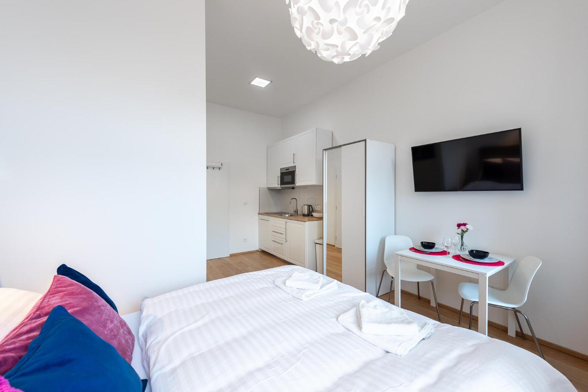 Residence Tesnov Apartment Prága Kültér fotó