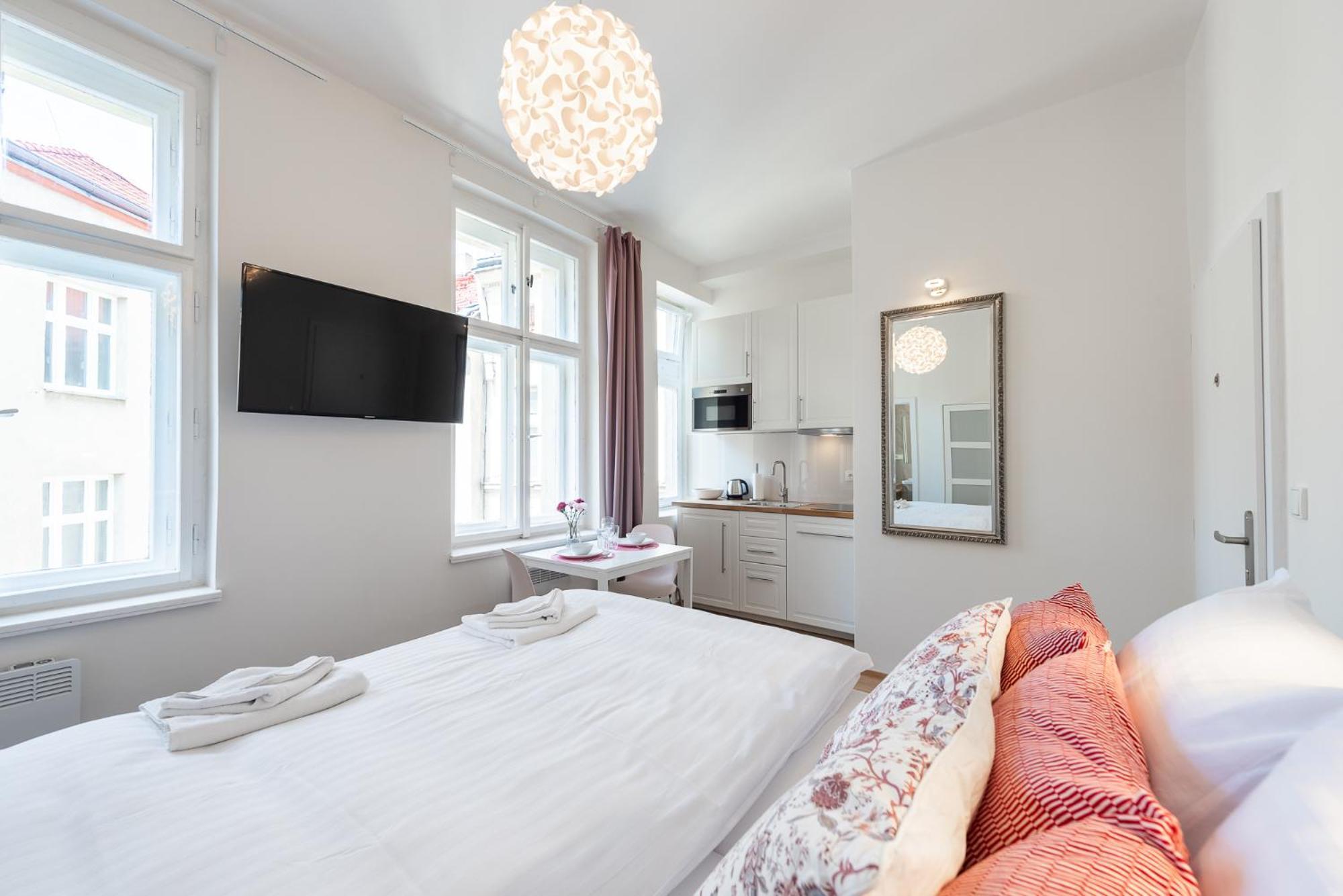 Residence Tesnov Apartment Prága Kültér fotó