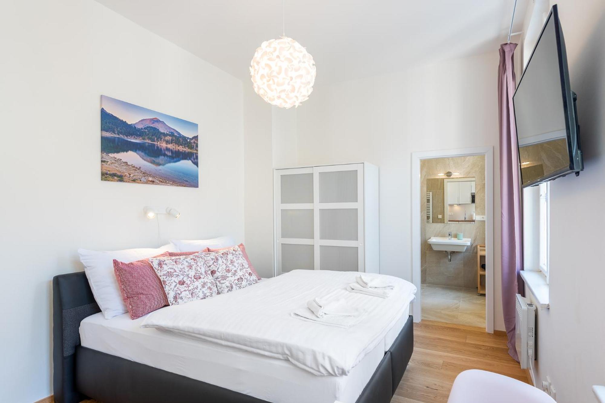 Residence Tesnov Apartment Prága Kültér fotó